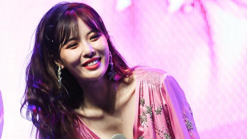 泫雅舞台上晕倒,跟我上班坐地铁晕倒是一个病?